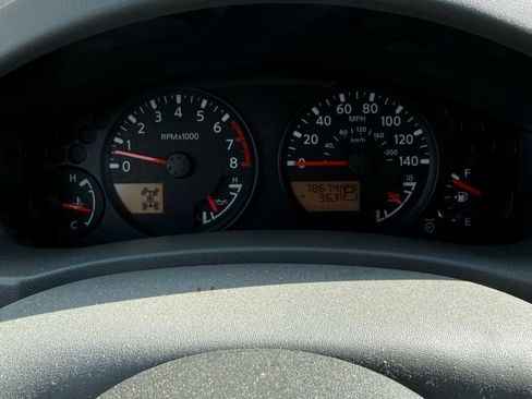 Used 2005 Nissan Xterra S w/ (P01) Power Pkg AWD/4WD image 9