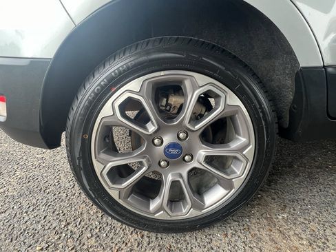 Used 2020 Ford EcoSport Titanium FWD image 11