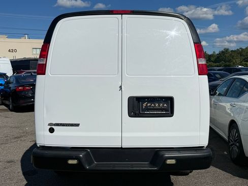 Used 2024 Chevrolet Express 2500 w/ Driver Convenience Package RWD image 6