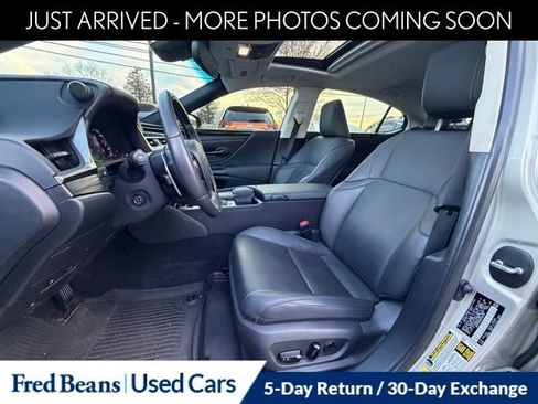 Used 2021 Lexus ES 350 w/ Premium Package image 12