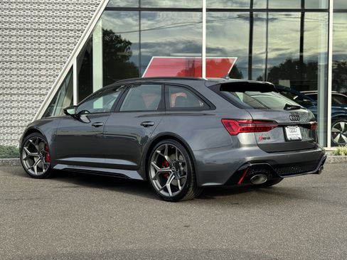 New 2026 Audi RS 6 performance image 3