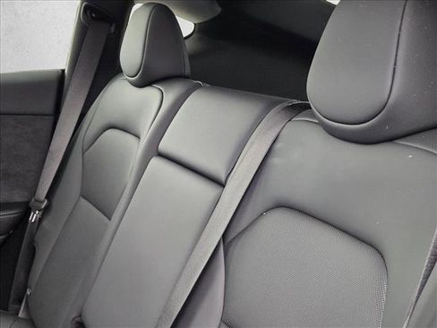 Used 2026 Tesla Model Y AWD image 20