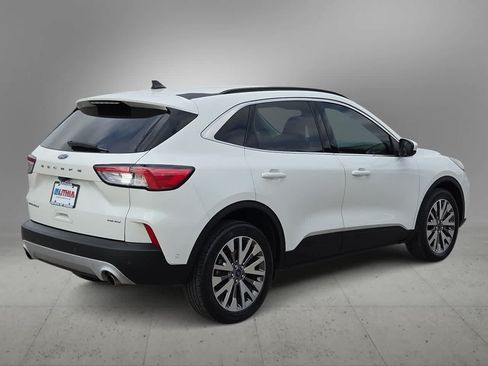 Used 2021 Ford Escape Titanium AWD/4WD image 8