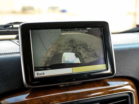 Used 2013 Mercedes-Benz G 550 image 23