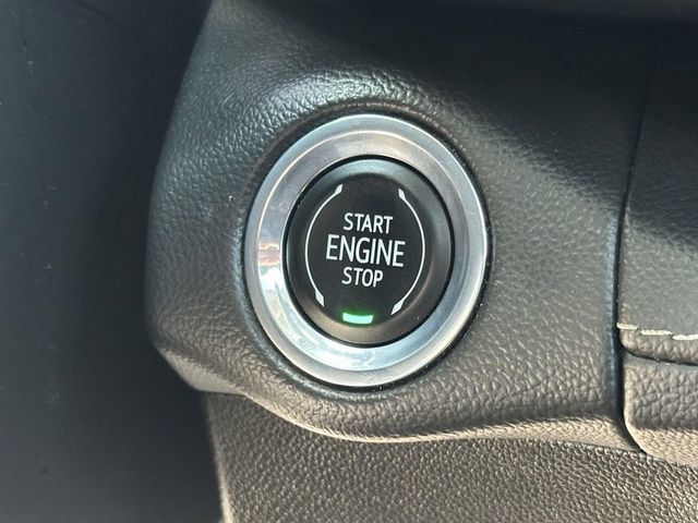 Used 2022 Buick Envision Preferred AWD/4WD image 22