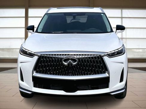 New 2026 INFINITI QX60 Luxe image 3