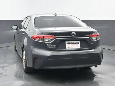 Used 2024 Toyota Corolla LE w/ LE Convenience Package FWD image 4