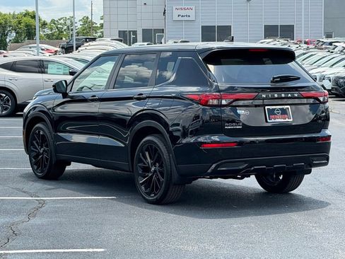 New 2026 Nissan Rogue SL AWD/4WD image 6