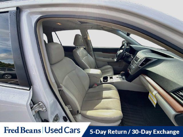 Used 2014 Subaru Outback 2.5i Limited w/ Moonroof Package AWD/4WD image 35