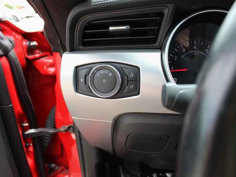 Used 2020 Ford Mustang Premium RWD image 18
