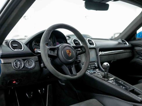 Used 2022 Porsche 718 Cayman GT4 image 56
