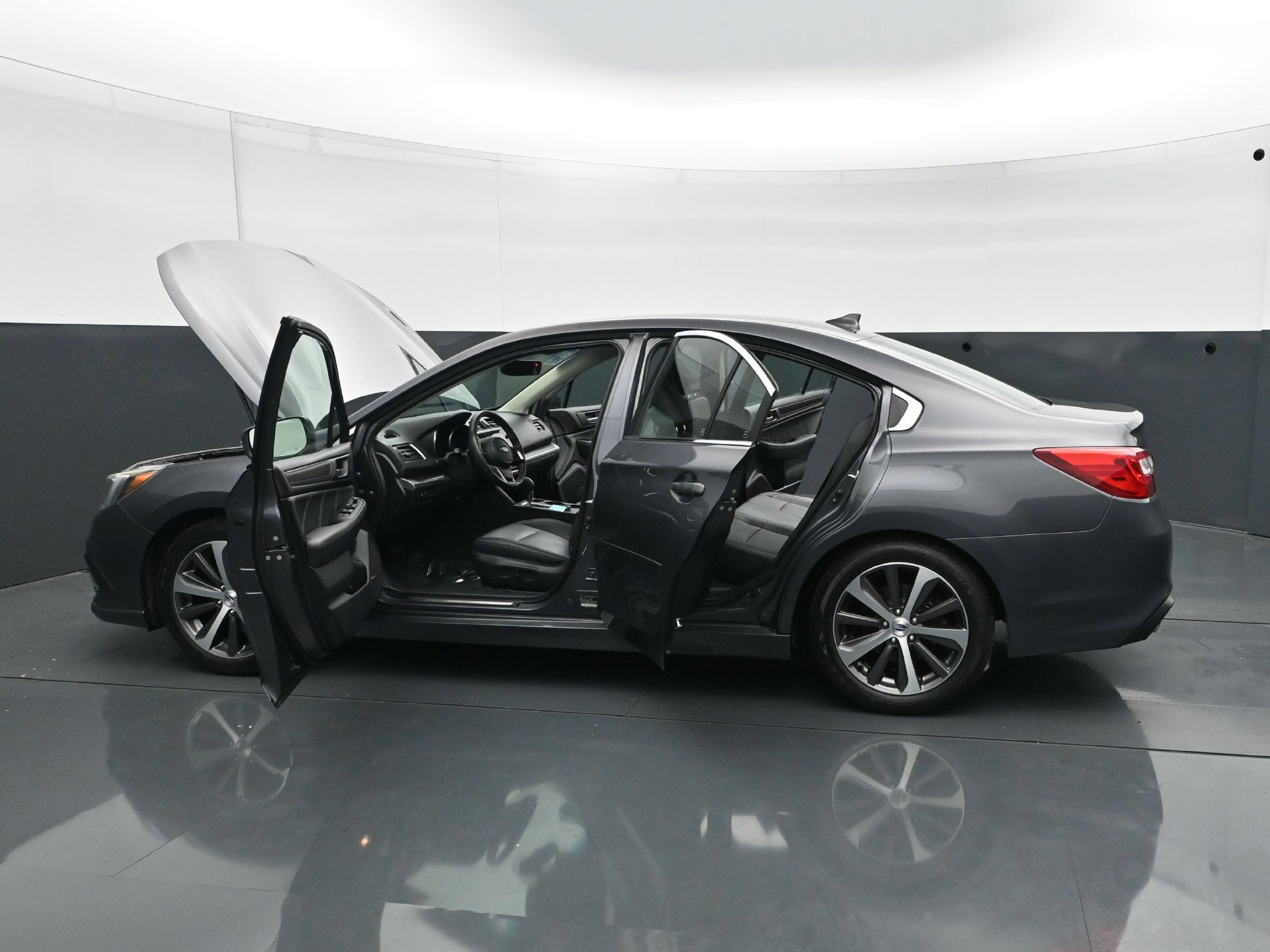 Used 2019 Subaru Legacy 2.5i Limited AWD/4WD image 31