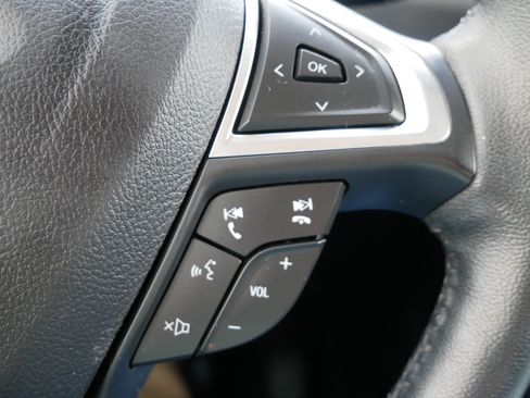 Used 2023 Ford Edge SEL w/ Sport Appearance Package AWD/4WD image 18