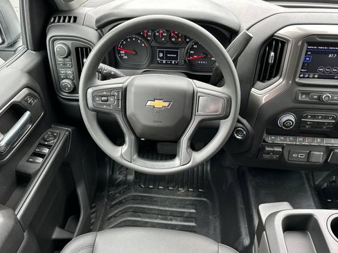 Used 2026 Chevrolet Silverado 1500 W/T w/ WT Value Package AWD/4WD image 13