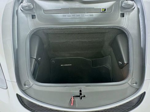 Certified 2022 Porsche 718 Boxster Spyder image 25