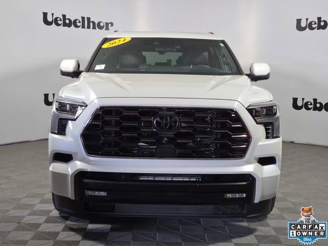 Certified 2024 Toyota Sequoia Platinum AWD/4WD image 2