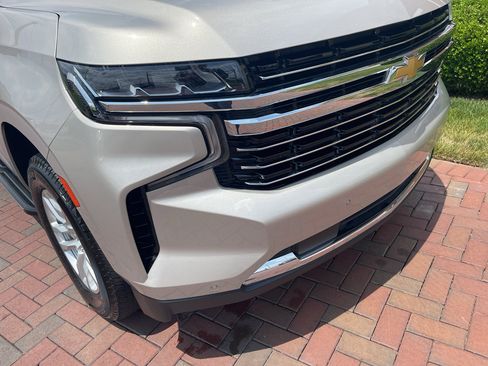 Used 2023 Chevrolet Tahoe LT AWD/4WD image 4
