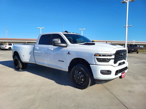 New 2026 RAM 3500 Laramie image 7