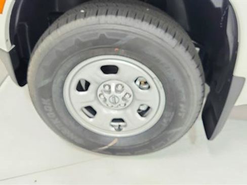 Certified 2026 Nissan Frontier S AWD/4WD image 31