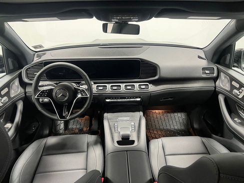 Used 2025 Mercedes-Benz GLE 450 4MATIC image 30