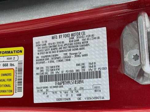 Used 2020 Ford Mustang Premium image 12