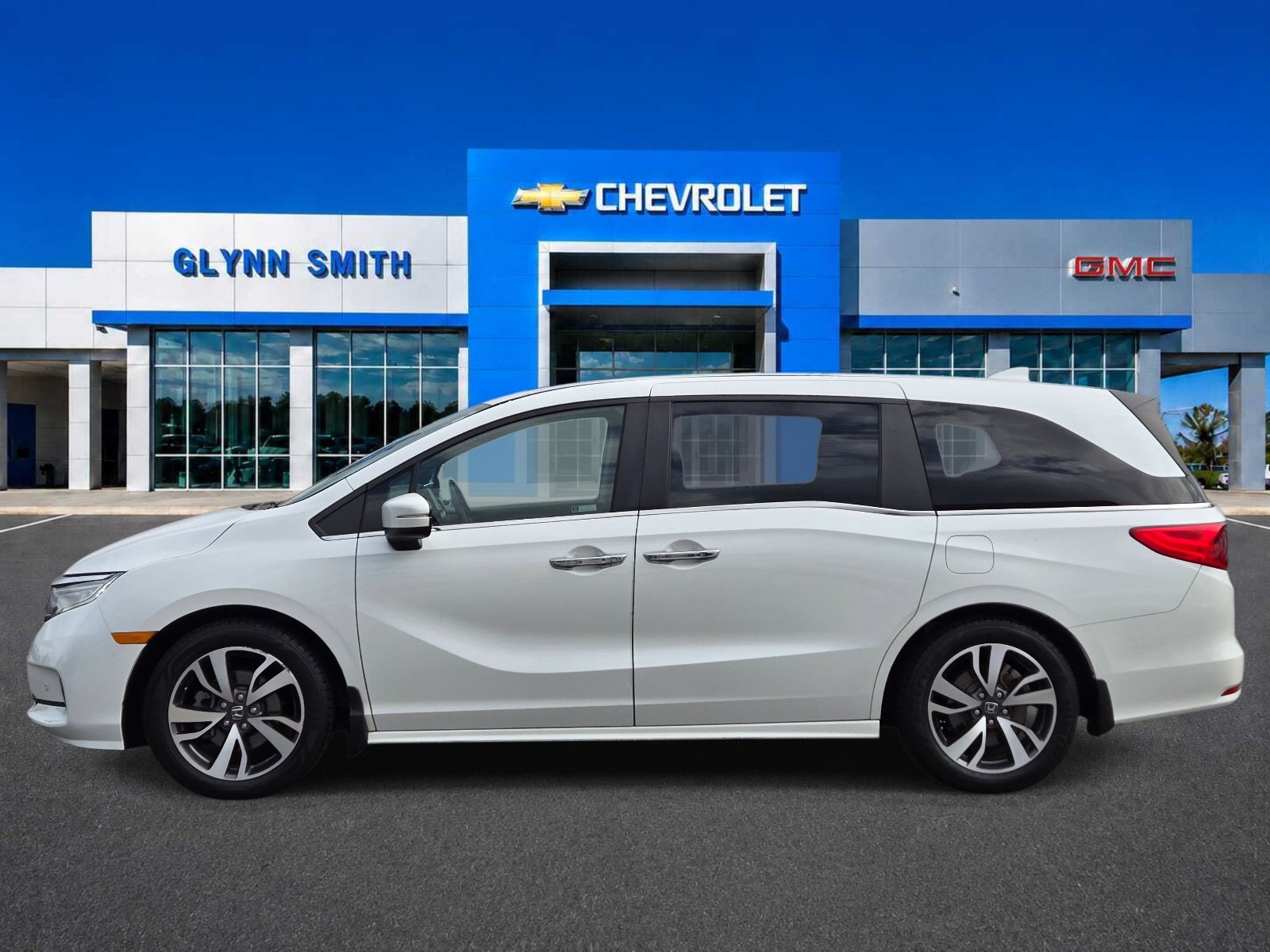 Used 2023 Honda Odyssey Touring image 12