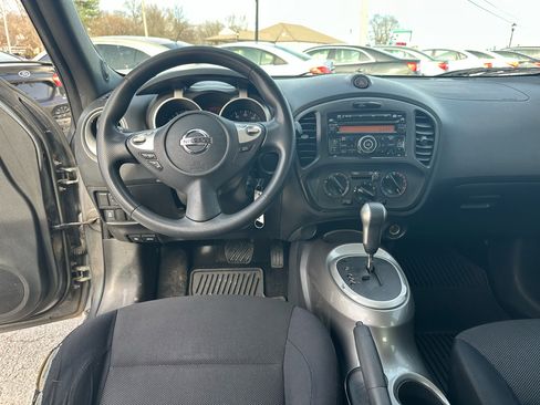 Used 2012 Nissan Juke S image 16