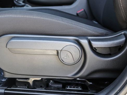 Used 2026 Hyundai Kona SE FWD image 24
