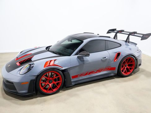 Used 2025 Porsche 911 GT3 RS w/ Weissach Package RWD image 12