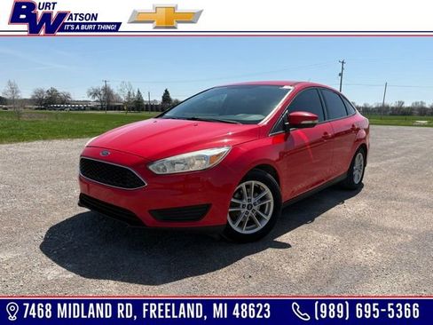 Used 2017 Ford Focus SE FWD image 1