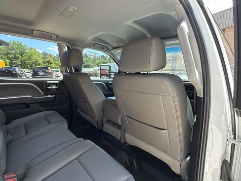 Used 2018 Chevrolet Silverado 3500 W/T w/ WT Convenience Package AWD/4WD image 18