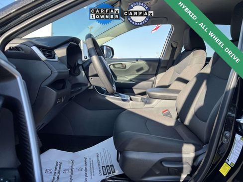 Used 2025 Toyota RAV4 LE image 15