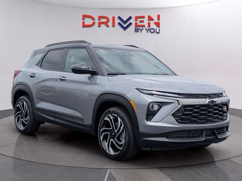 New 2026 Chevrolet TrailBlazer RS w/ Convenience Package FWD image 7