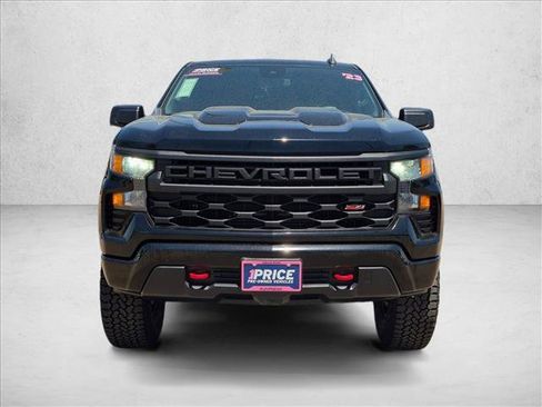 Used 2023 Chevrolet Silverado 1500 Custom Trail Boss AWD/4WD image 2
