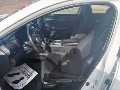 Used 2021 Nissan Sentra SV image 11