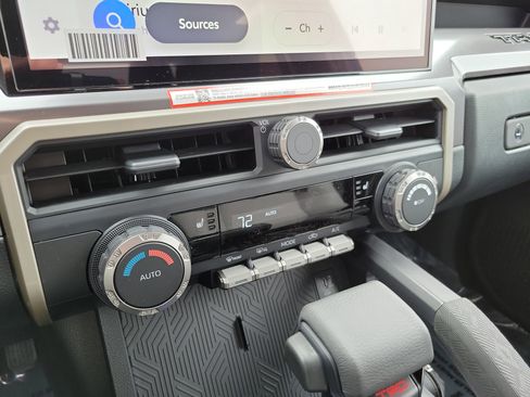 New 2026 Toyota Tacoma TRD Off-Road image 34