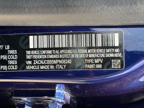 Used 2021 Jeep Renegade Latitude FWD image 19