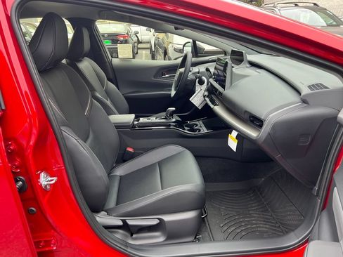 New 2027 Toyota Prius XLE FWD image 16