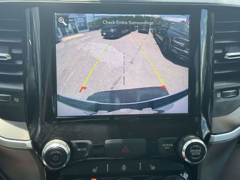 Used 2019 RAM 1500 Big Horn AWD/4WD image 26