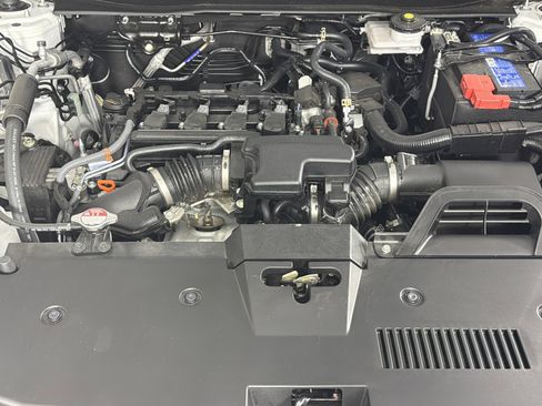 Used 2026 Honda CR-V EX-L image 6