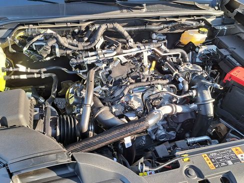 New 2025 Ford Ranger XLT w/ Equipment Group 301A High image 15