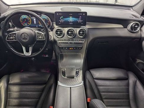 Used 2023 Mercedes-Benz GLC 300 4MATIC Coupe image 6
