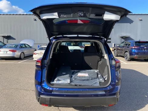 New 2026 Nissan Rogue SV w/ Cold Weather Package image 6