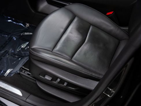 Used 2023 Cadillac XT5 Sportv w/ LPO, Floor Liner Package image 17