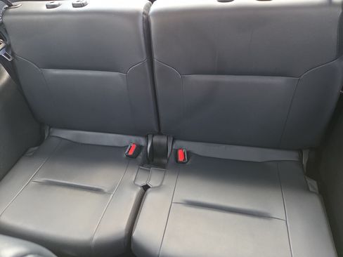 Used 2024 Mitsubishi Outlander SE FWD image 9
