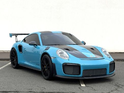 Used 2018 Porsche 911 GT2 RS image 2