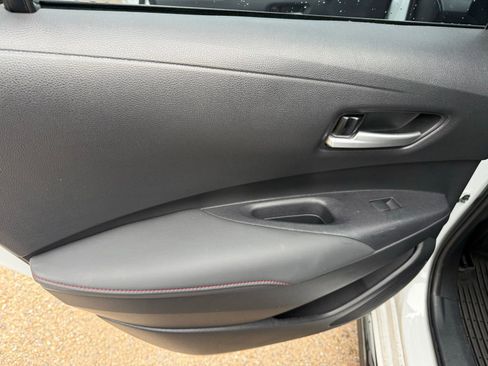 Used 2024 Toyota Corolla SE FWD image 15