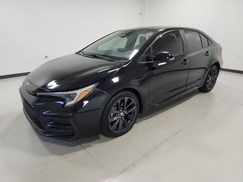 Used 2023 Toyota Corolla SE FWD image 8