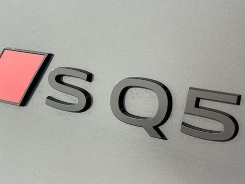 New 2026 Audi SQ5 Premium Plus AWD/4WD image 10