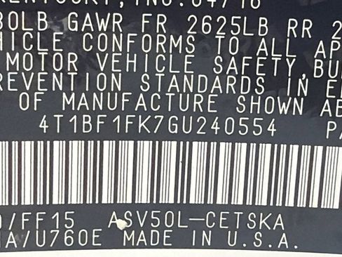 Used 2016 Toyota Camry SE w/ Moonroof Package image 32